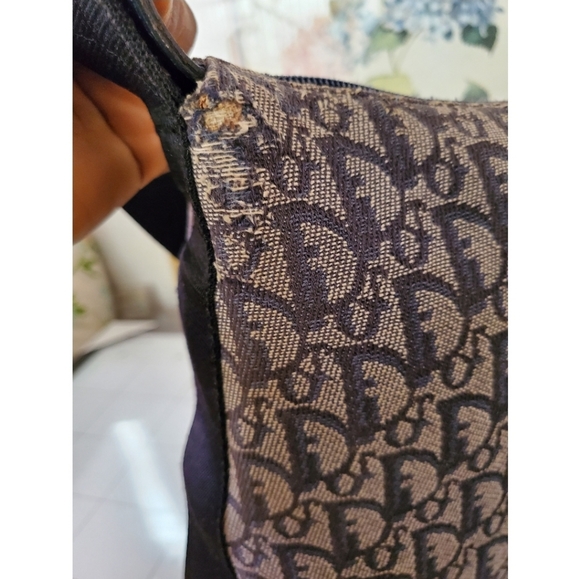 Christian Dior Monogram Messenger Bag - Picture 5 of 12